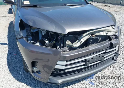2018 Toyota Highlander Xle from USA, damaged, VIN 5TDJZRFH1JS547160